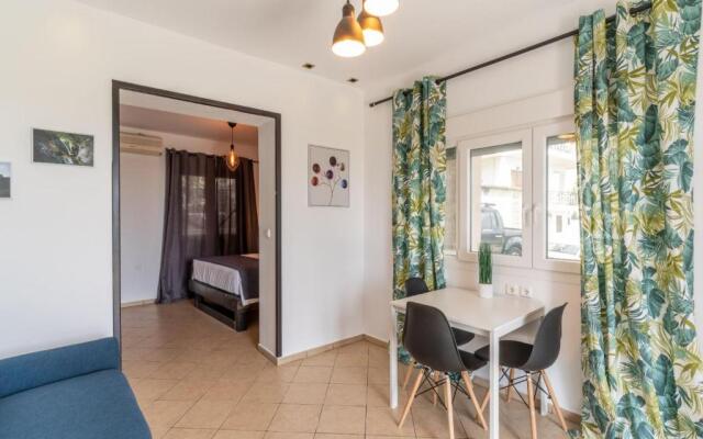 Veranda 2-Guest Apartment