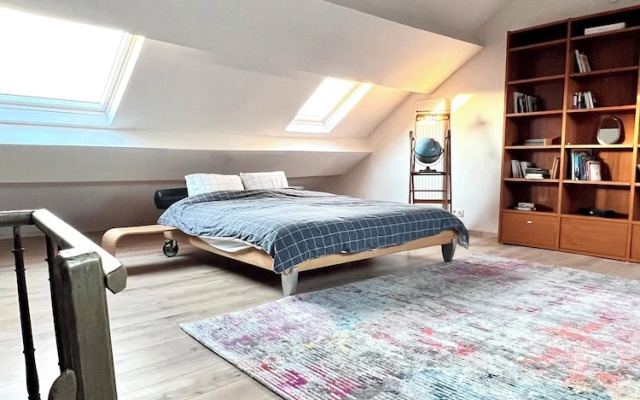 Spacious Family Apartment Midi