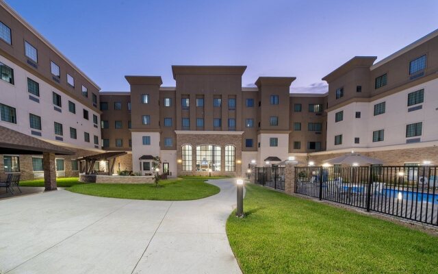 Staybridge Suites Houston East - Baytown by IHG