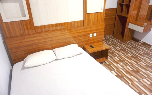 Hotel O Pondom Danu 77 – Guest Rooms – Makassar