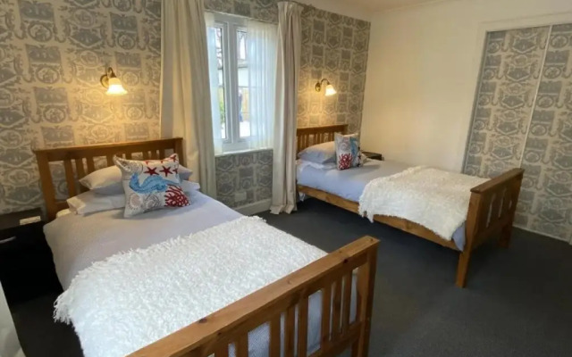 Yellow Sands Bed And Breakfast