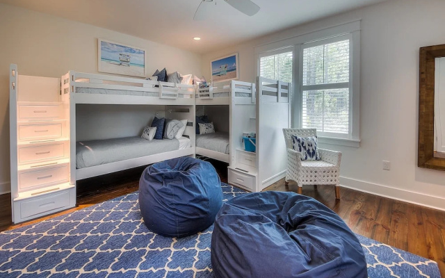 Aqua Breeze by Exclusive 30A