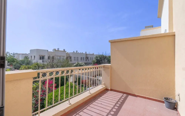 Emirates Living s Fascinating Villa for Everyone