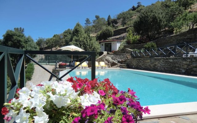 Villa With 3 Bedrooms in Torre de Moncorvo, With Wonderful Mountain Vi