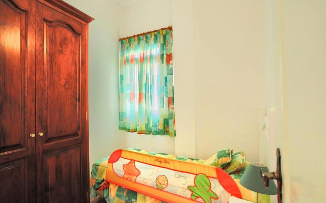 Traditional holiday home in Arico with garden