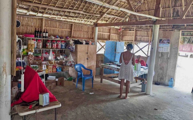 Cabins on paradise San Blas island