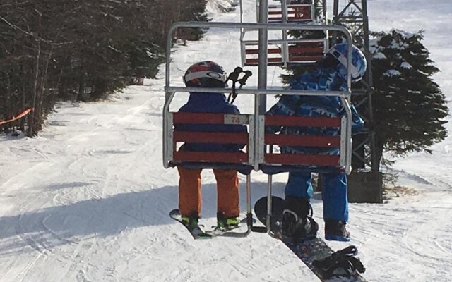 Les Caprices De Victoria