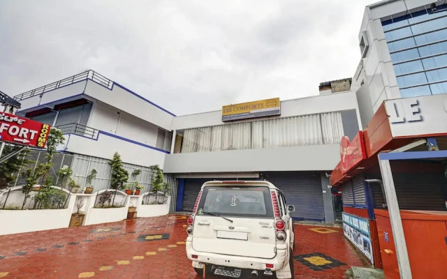 Lee Comfort by Treebo