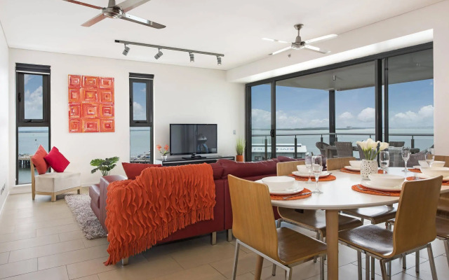 Darwin Waterfront Luxury Suites
