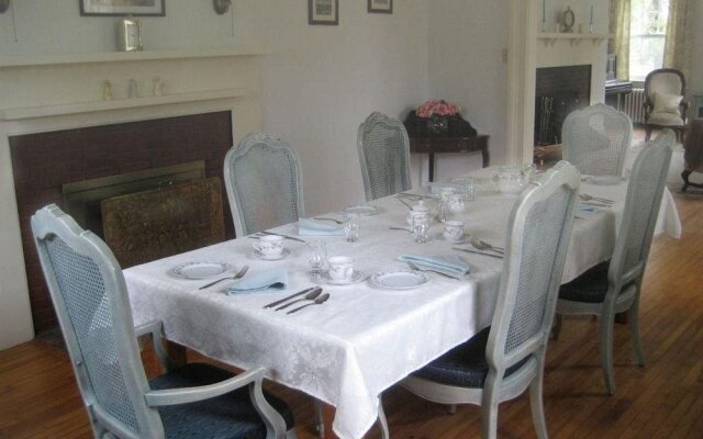The Kingswood Bed & Breakfast