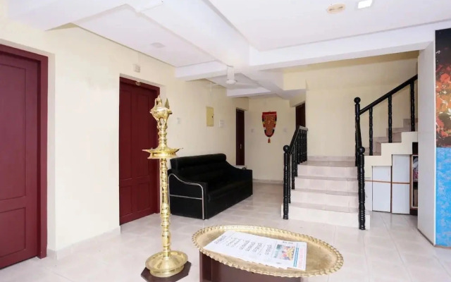 Gamas Centre by OYO Rooms