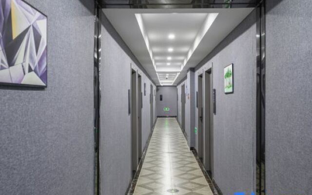 Yisu Qingju Hotel (Yuyao Wucaicheng Store)