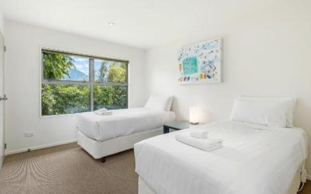 Amberley Retreat