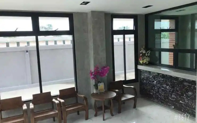 At Samutsakorn Condo