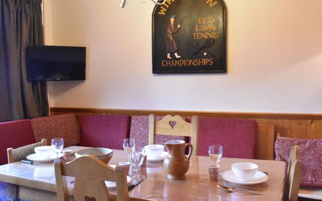 Appartement Méribel, 3 pièces, 6 personnes - FR-1-180-160