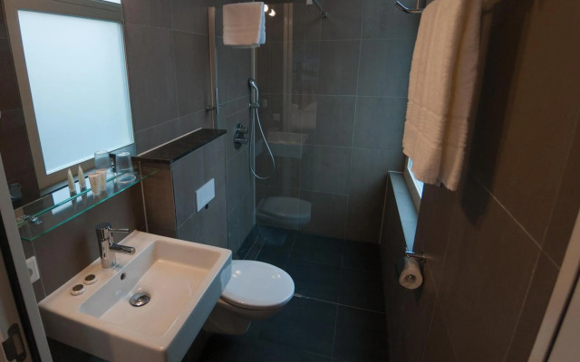 Отель Achillion 