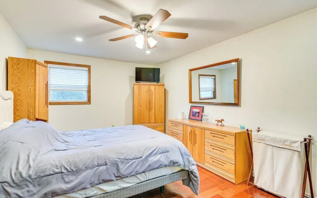 Saratoga Springs Home Near Skidmore College!