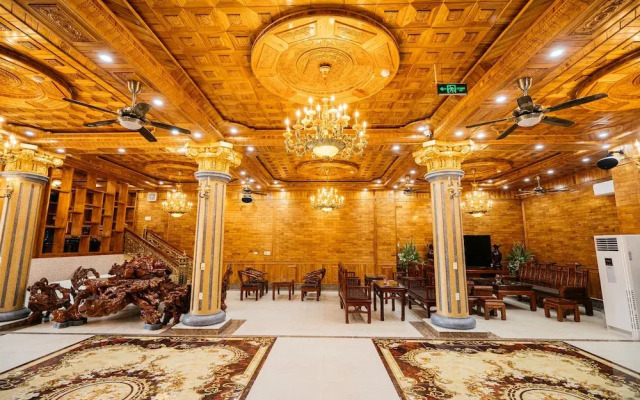 Nam Hong Hotel