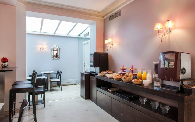 Hotel Corona Rodier Paris