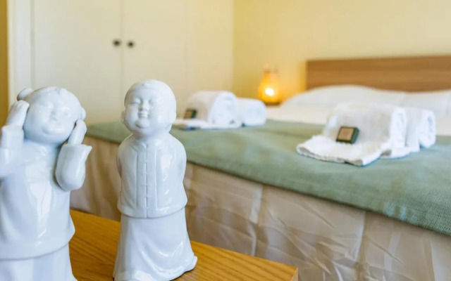 Divine Marina Apartment W/ Pool & Garden by LovelyStay