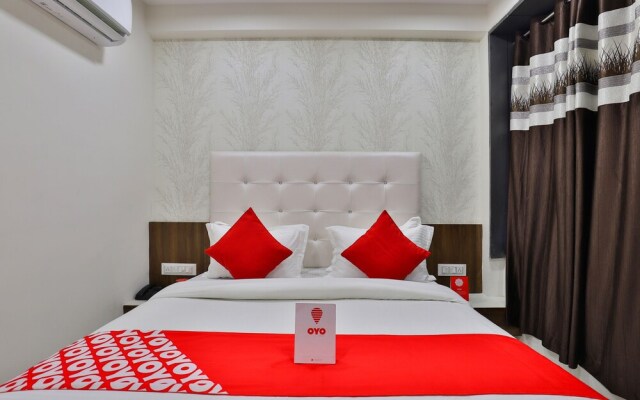 OYO 18485 Hotel Lincoln