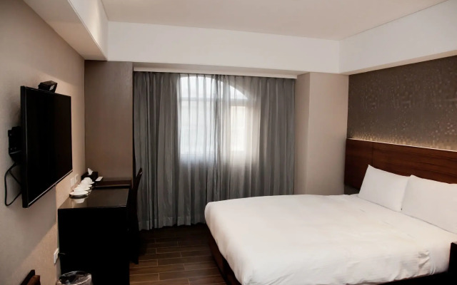KDM Hotel