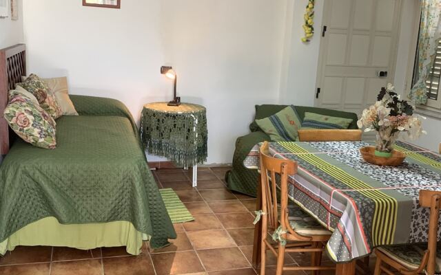 Elisa Holiday Home