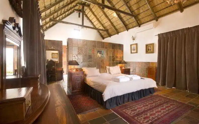 Kedar Heritage Lodge, Conference Centre & Spa