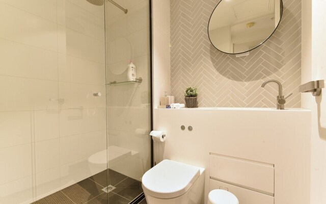 EQ Apartment
