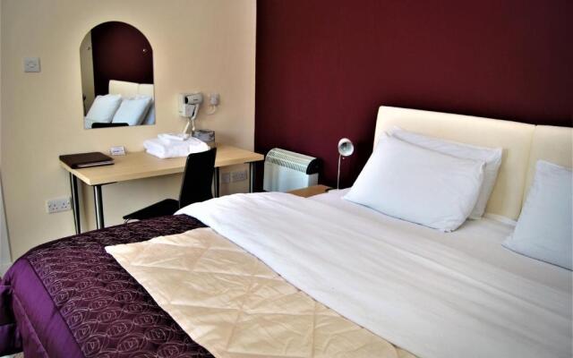 The Old SchoolHouse Hotel