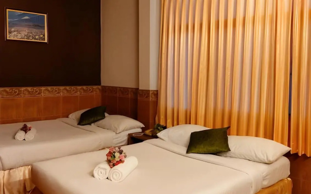 Suriwong Chumphon Hotel