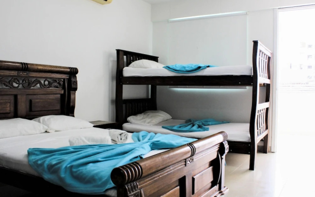 Hotel Chayrama - Hotel in Santa Marta - Photo 3