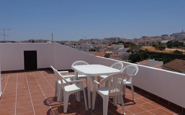 Muralha Holiday Apartments