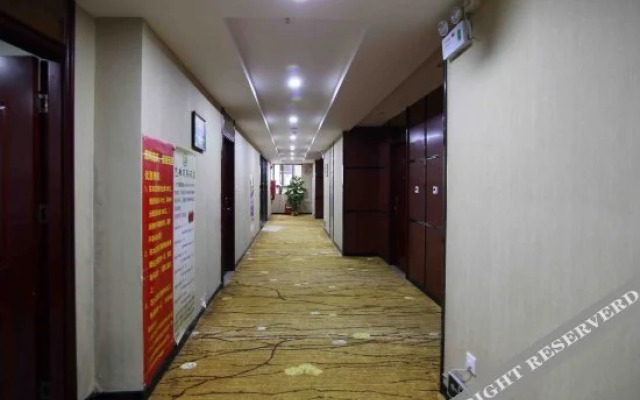 Yidiao Traders Hotel