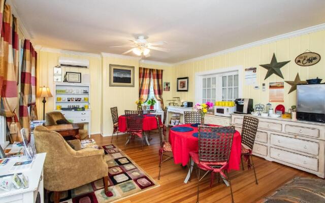 Homestead Bed & Breakfast at Rehoboth