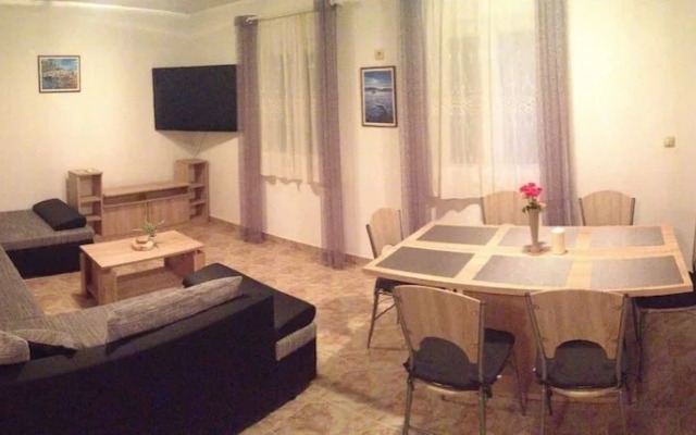 Family Apartment with barbecue