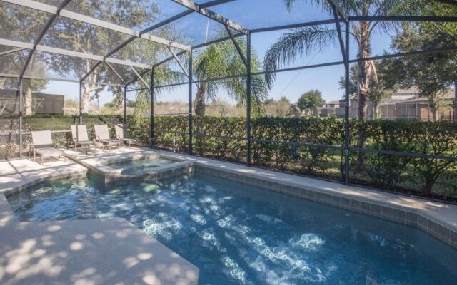 Janice's West Haven Villa by RedAwning