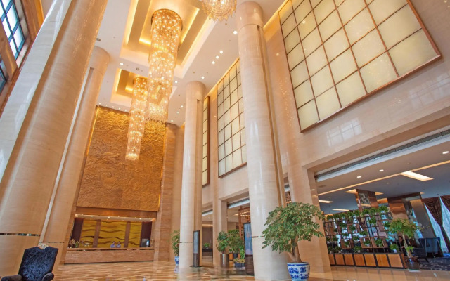 Jinlong Yufeng Hotel