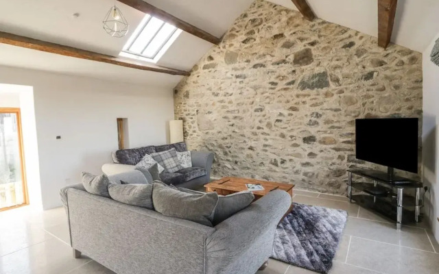 Wern Olau Cottage