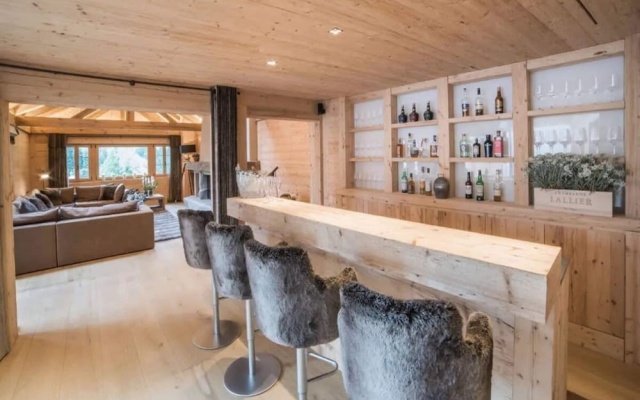 Superior Chalet With Views — 2-star hotel in Rougemont