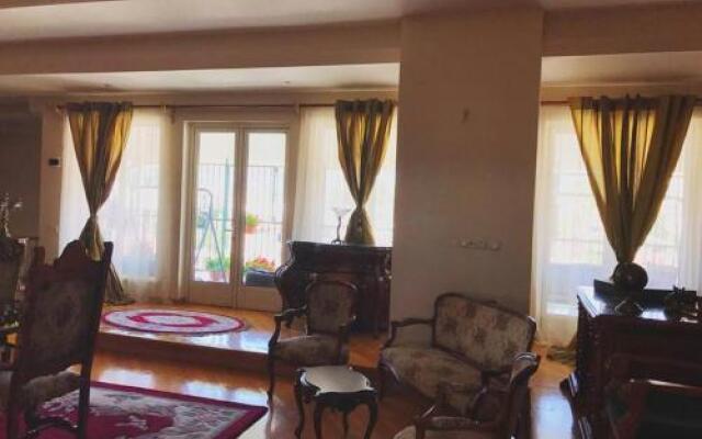 Apartament Balakhvani