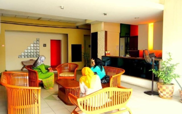 Khalifa Inn