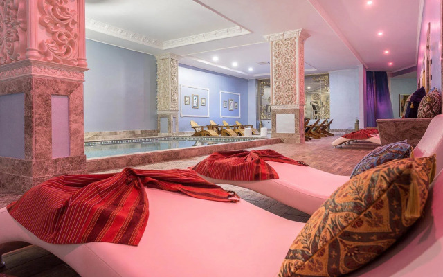 BVS BOSPHORUS Resort Hotel & SPA