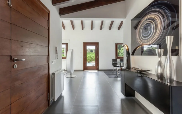 Villa in Muro With Pool and Tramontana Views