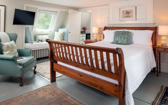 Waldo Emerson Inn
