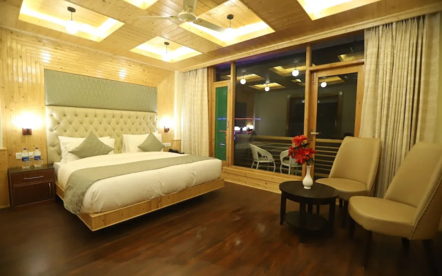 Golden Wood Manali By Rosetum