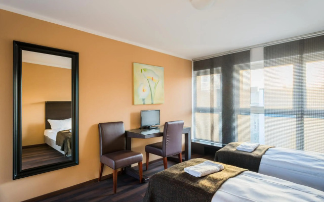 Apple City Hotel