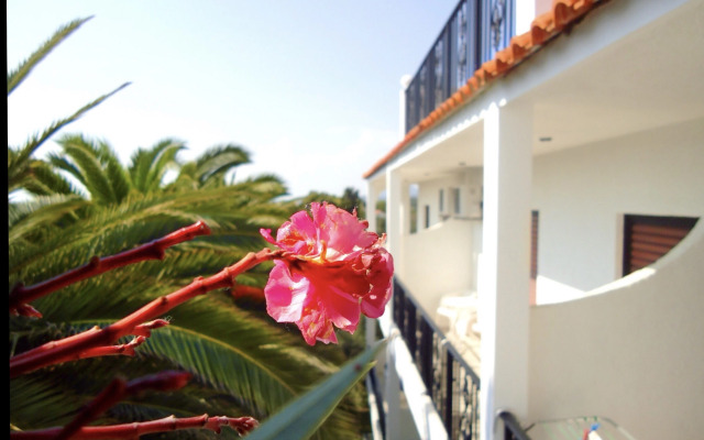 Ccb Bruskos Hotel