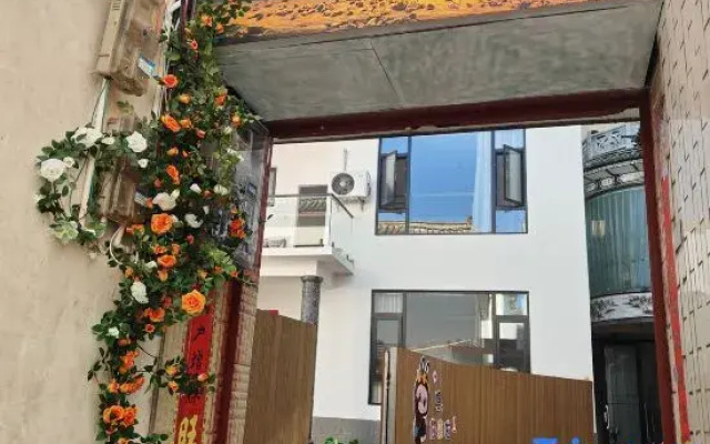 Mountain Scenery in Huai Homestay (Erhai Fumei Yi Branch)
