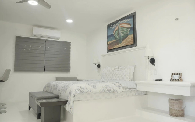 Royal Palm Bacalar Cabañas & Lagoon Club